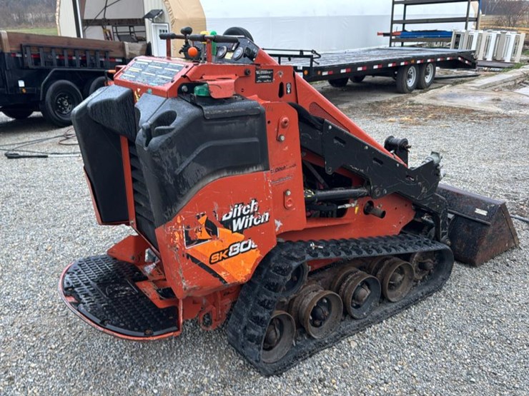 ditch-witch-sk800-image-5