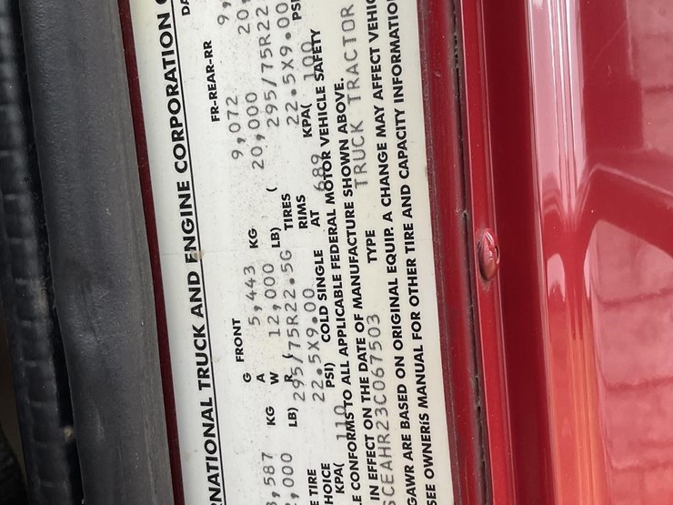 2003-international-9200-image-4