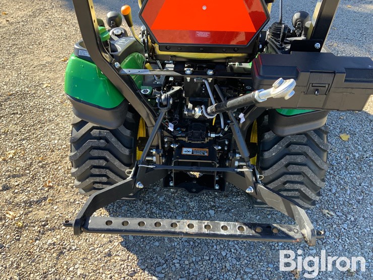 john-deere-1025r-image-9