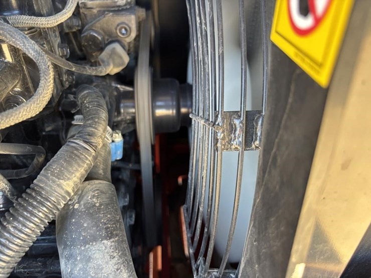 takeuchi-tb240-image-57