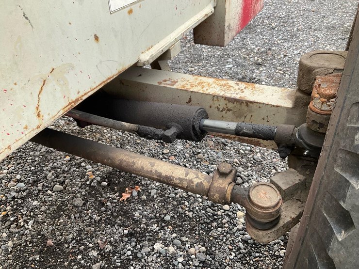 #1355-•-ingersoll-rand-706f-forklift-image-33