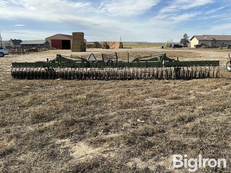 john-deere-400-image-6