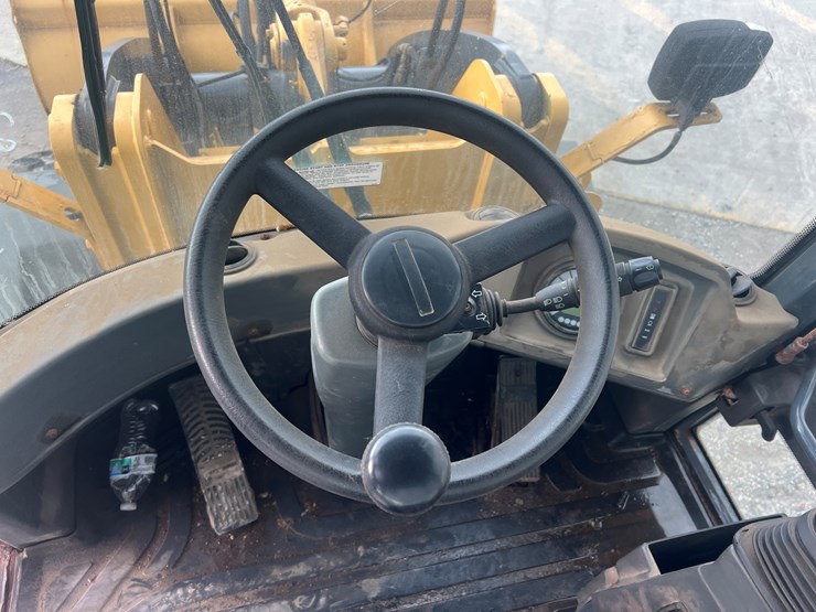 deere-244k-image-9