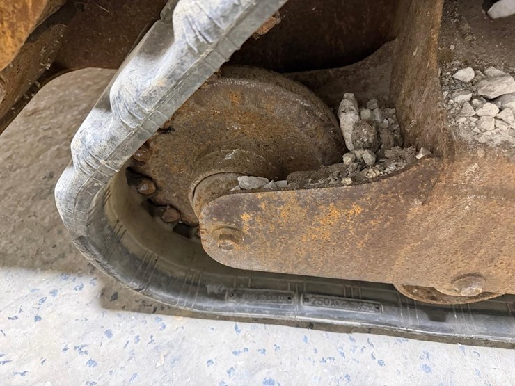 bobcat-t110-image-19