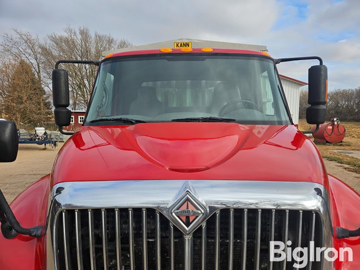 2005-international-durastar-4400-image-12