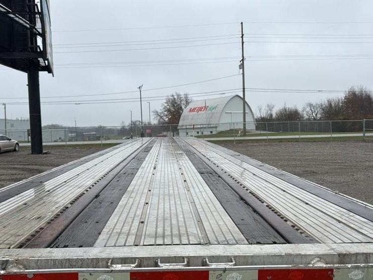 #2102-•-2016-53’-flat-bed-trailer*-image-11