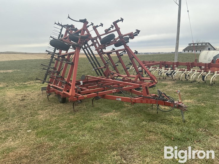 case-ih-4800-image-3