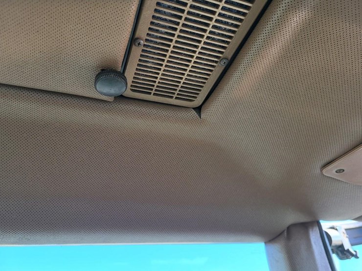 john-deere-4450-image-65