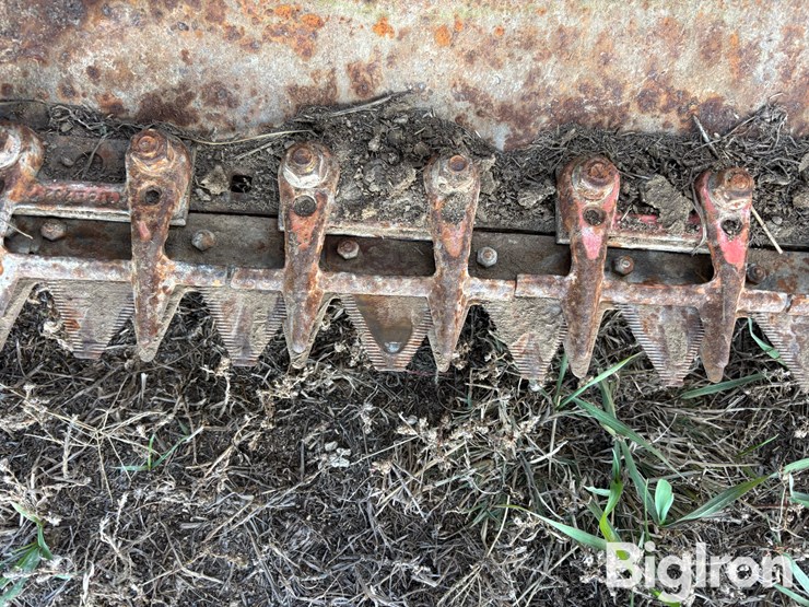 hesston-1265-image-14