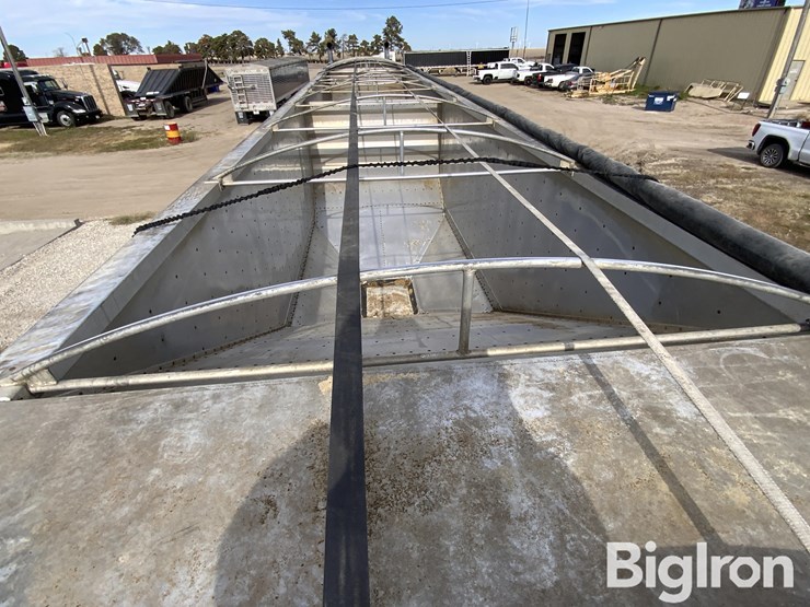 2012-wilson-hopper-bottom-image-14