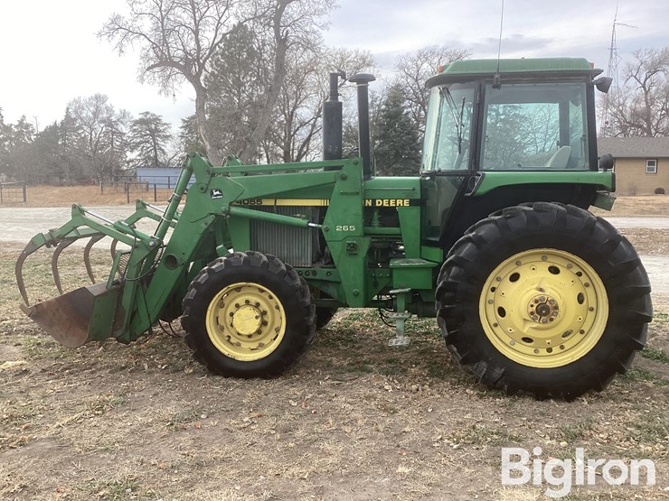 john-deere-4055-image-8
