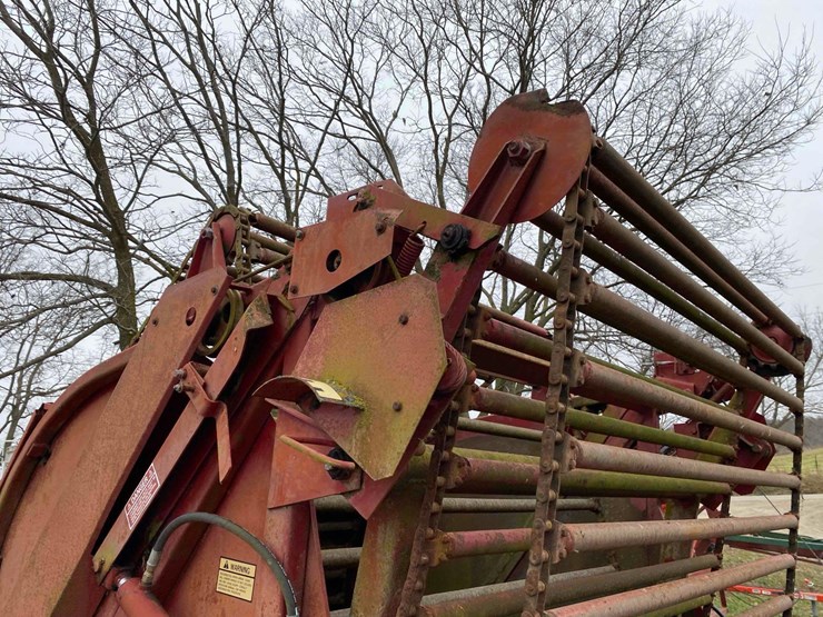 new-holland-850-image-13