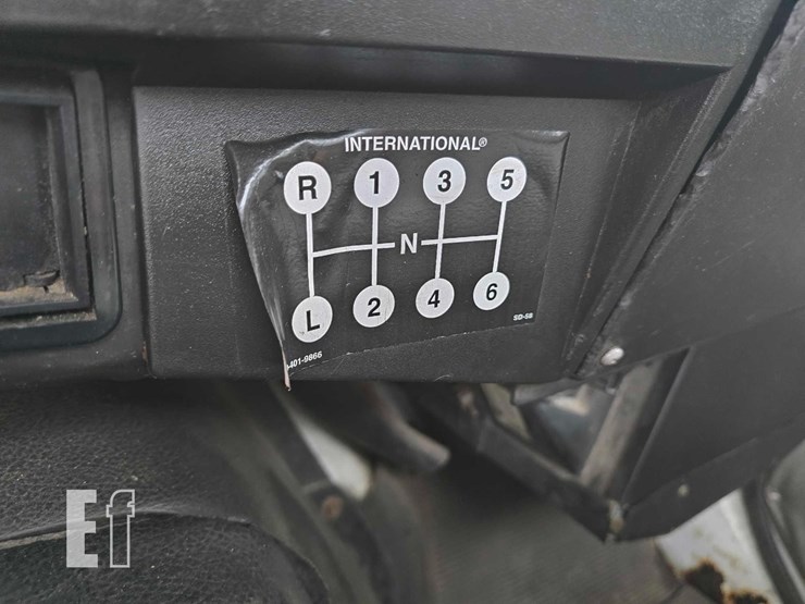 international-4700-image-24