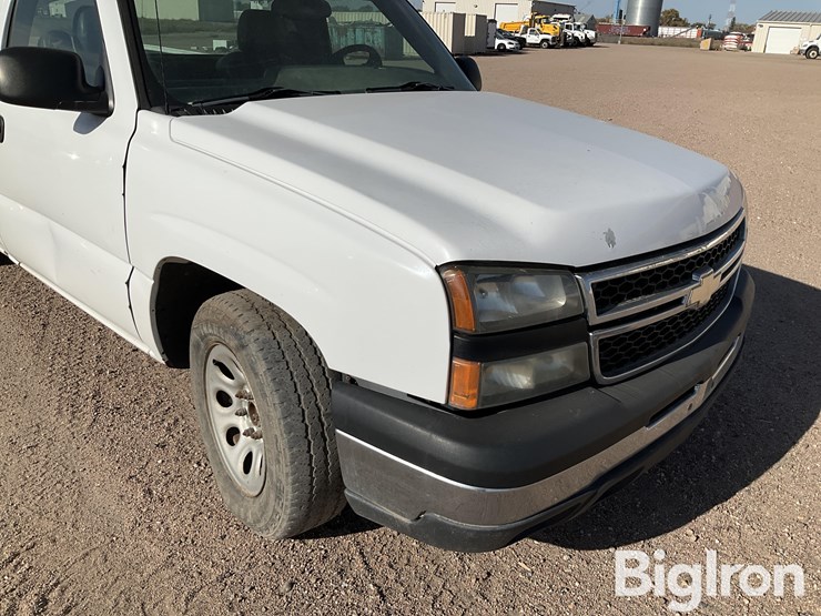 2006-chevrolet-1500-image-11