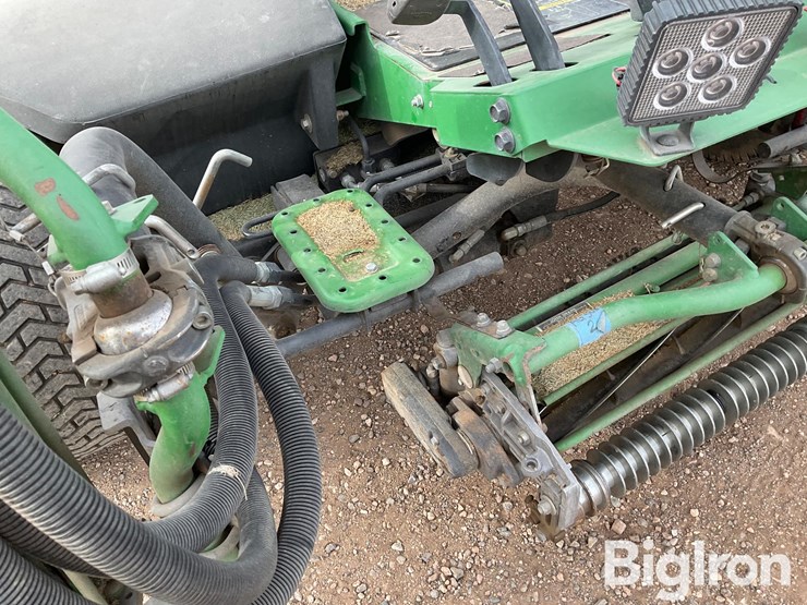 john-deere-7500-image-11