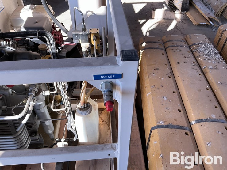 bauer-air-compressor-image-19