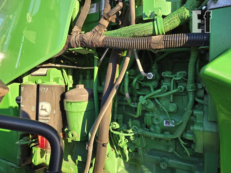 john-deere-8370r-image-26