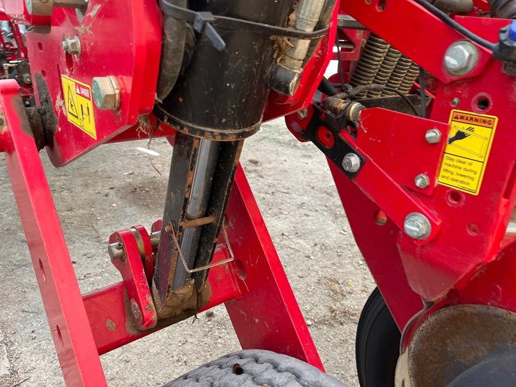 massey-ferguson-8800-image-13