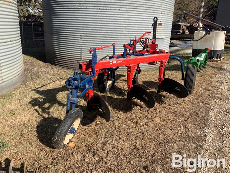 international-70-image-5