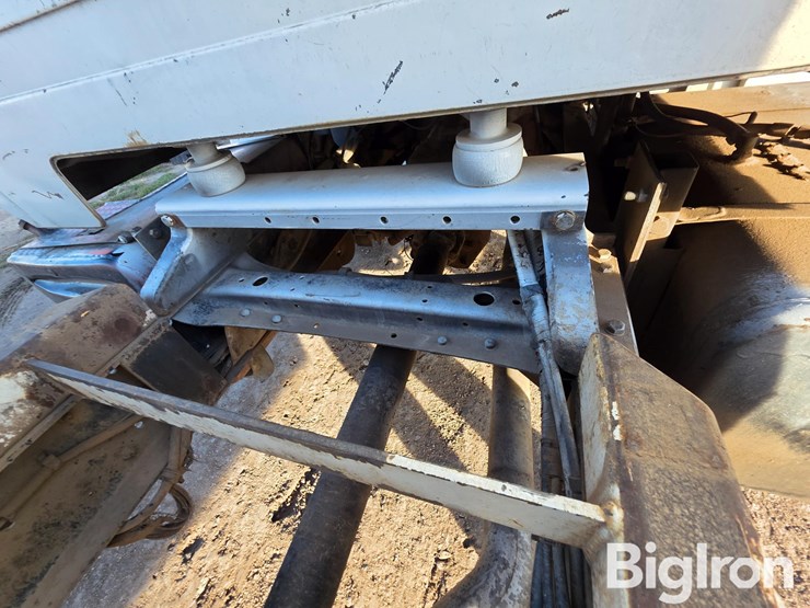 1982-caterpillar-3208-image-10