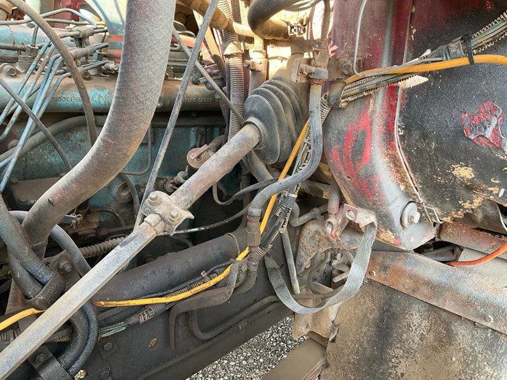 international-1854s-image-83