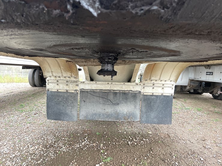 heil-trailer-image-18