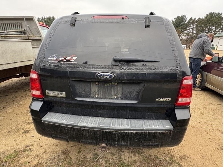 ford-escape-xlt-image-5