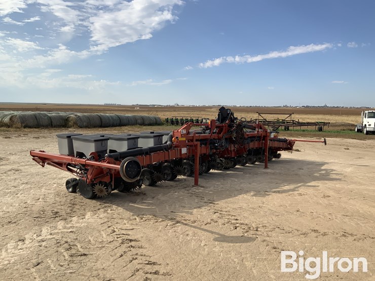 case-ih-1200-image-3