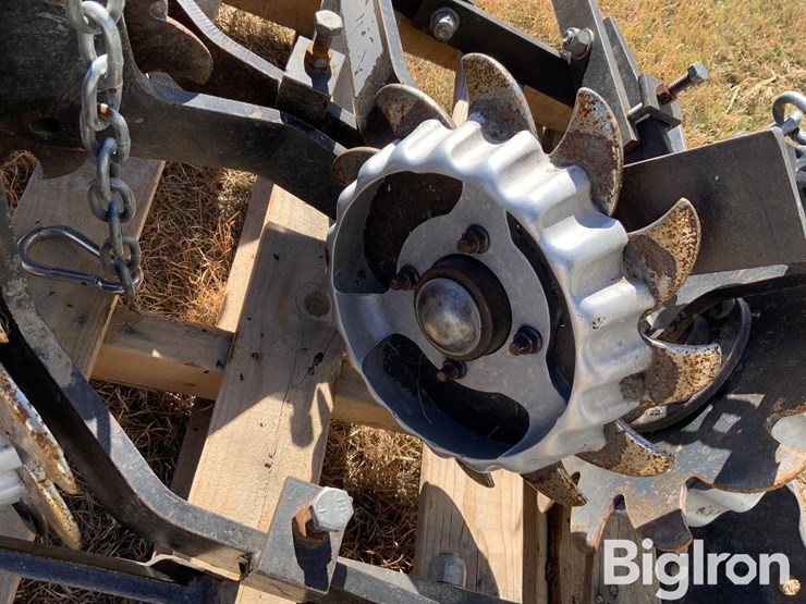 john-deere-banded-row-cleaners-image-10