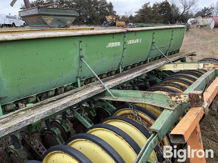 john-deere-lla-image-19