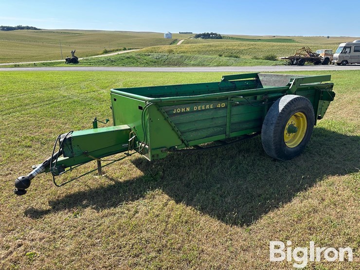 john-deere-40-image-3