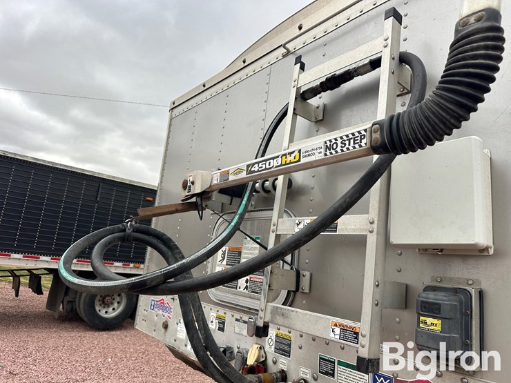 2014-wilson-belt-trailer-image-17