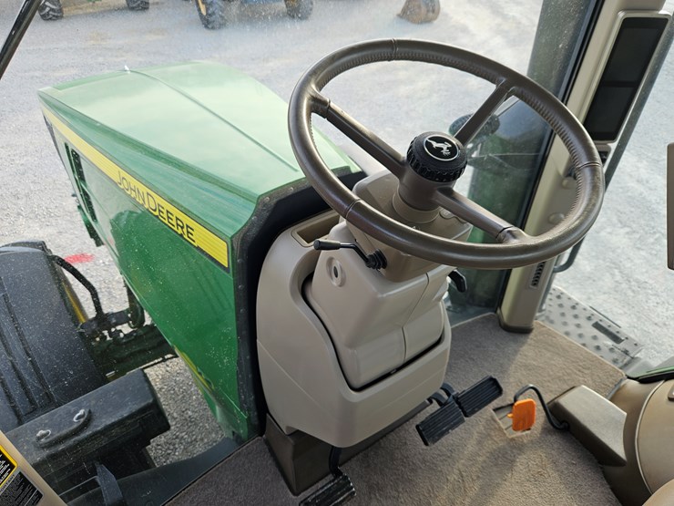 john-deere-7230r-image-15