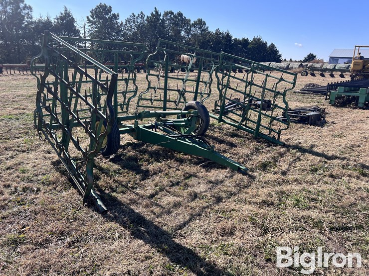 john-deere-24-image-3