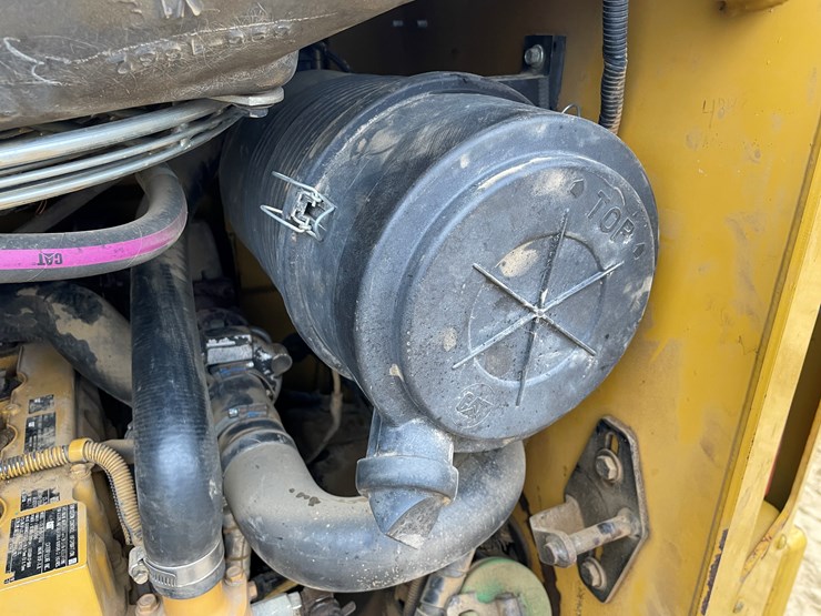 caterpillar-279d-image-74