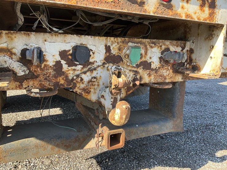 2001-international-4900-image-39