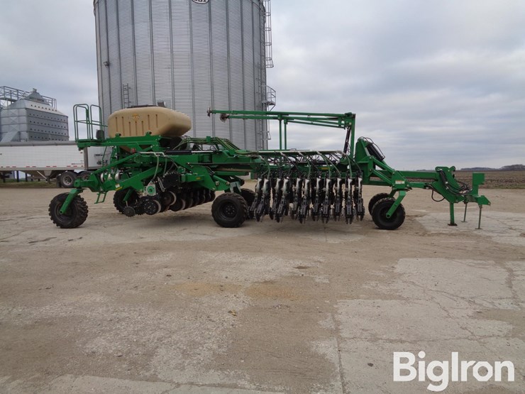 great-plains-yp3025-image-16