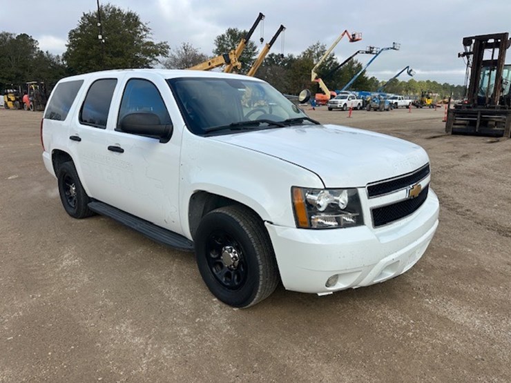 chevrolet-tahoe-image-3