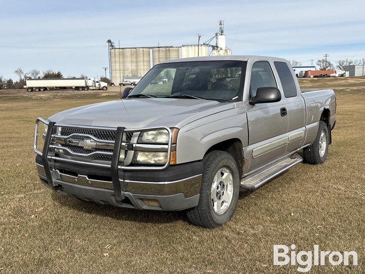 chevrolet-silverado-1500-image-1