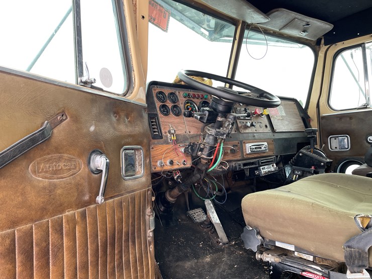 #1166-•-1987-autocar-dump-truck-(has-mn-title)-image-20