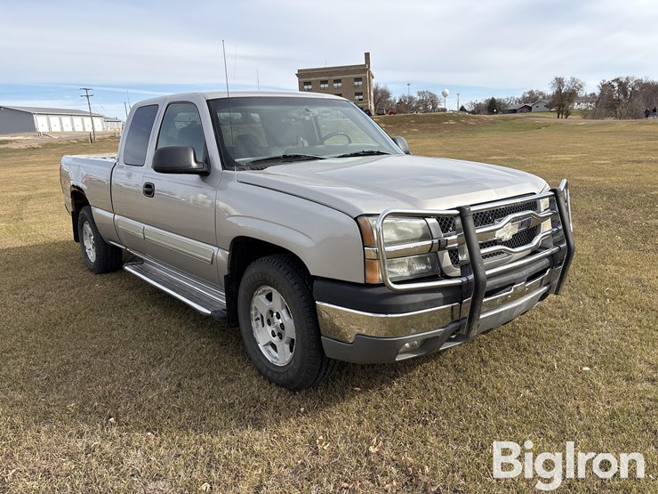 chevrolet-silverado-1500-image-3