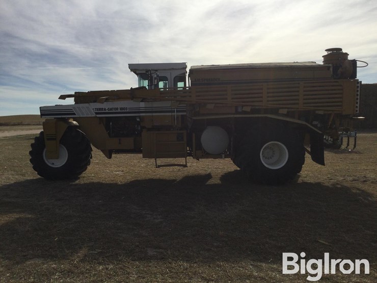 ag-chem-terra-gator-1803-image-8