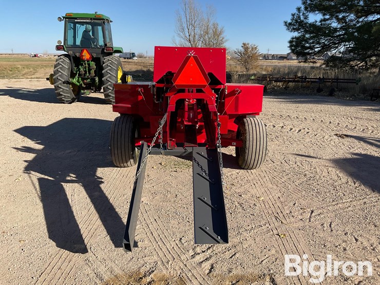 massey-ferguson-1840-image-6