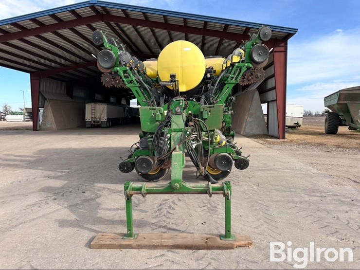 john-deere-1790-ccs-image-2