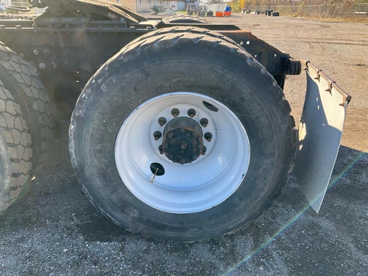 kenworth-t800-image-38