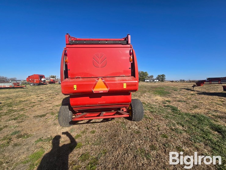 2014-new-holland-1000-image-6