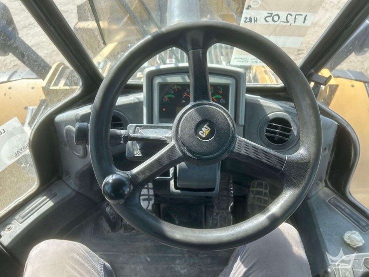 caterpillar-972m-image-17