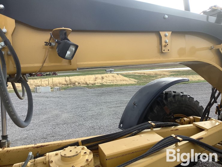 2012-caterpillar-140m2-vhp-plus-image-13