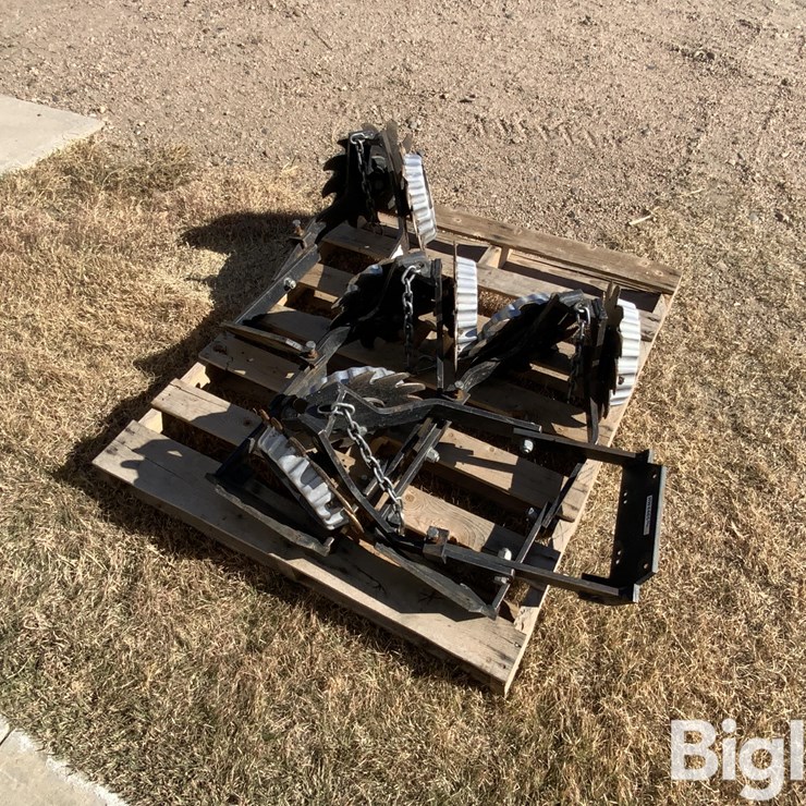 John Deere Banded Row Cleaners