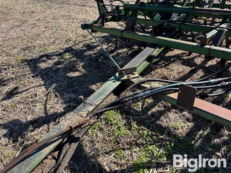 john-deere-1010-image-12